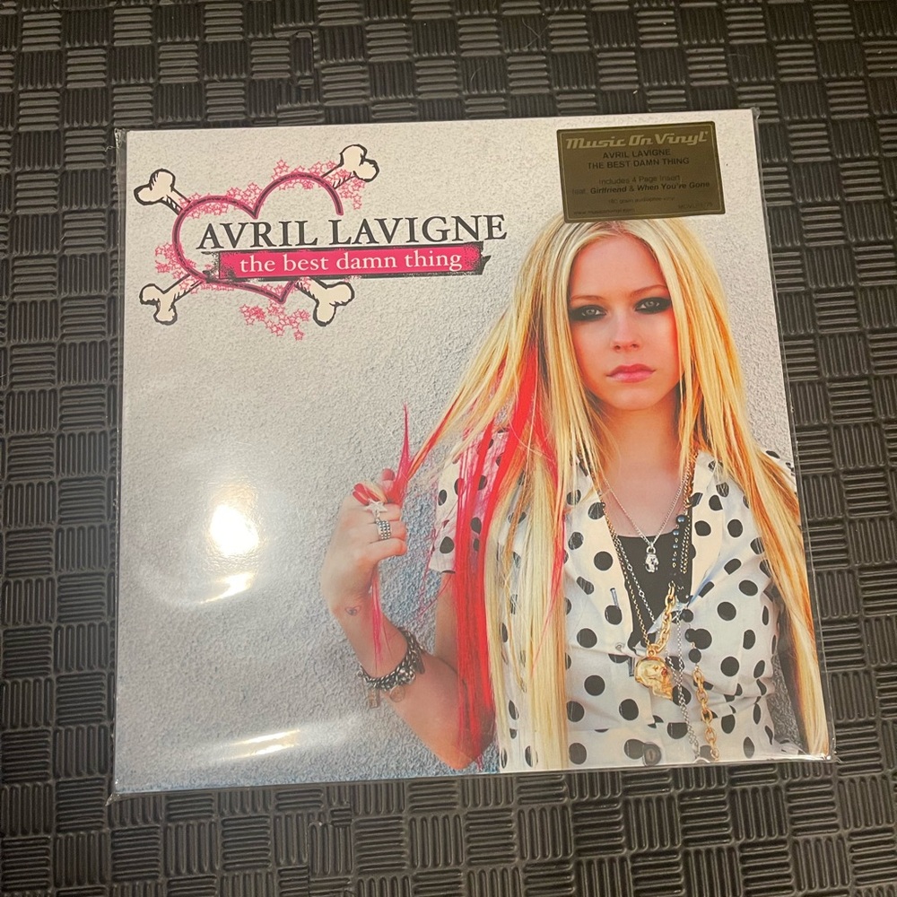Avril Lavigne best damn thing on standard black with gate fold